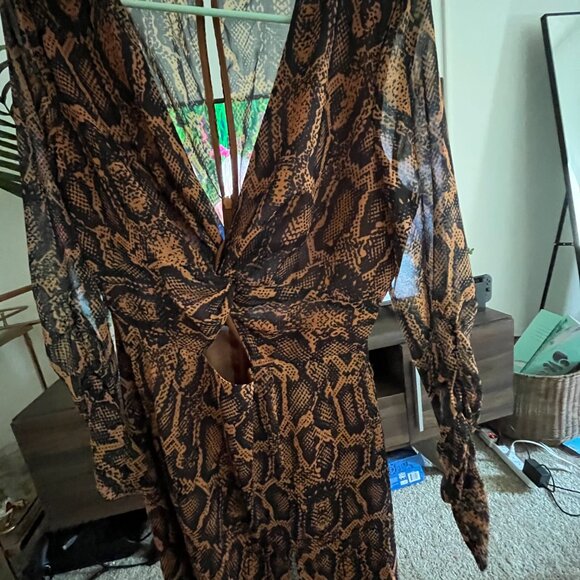 Finders Keepers Sheer Snake Skin LS Midi Dress - Picture 6 of 9